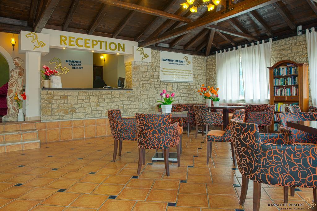 Memento Resort Kassiopi Luaran gambar